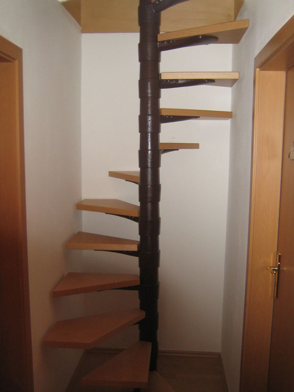 Spindeltreppe ohne Geländer